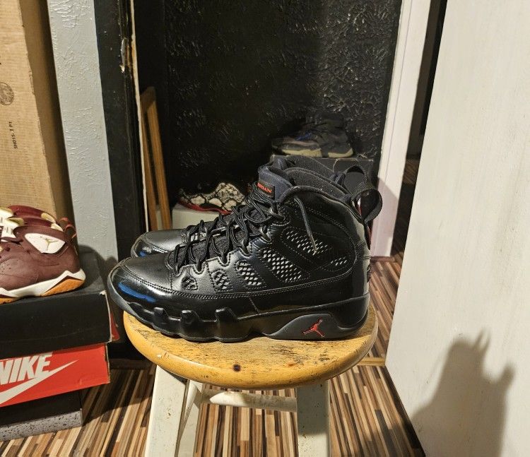 Jordan 9 Bred 100% AUTHENTIC Sz 9 $225