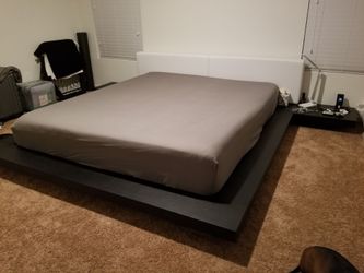 Cal King Bed with Mattress