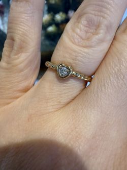 10K Yellow Gold Natural Diamond Ring Beautiful Way To Show Someone Special Your Appreciation 🎁