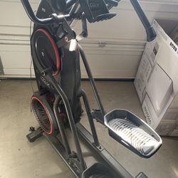Bow flex Max Trainer M3 
