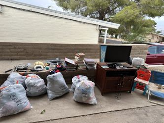 FREE PILE IN SAN MANUEL