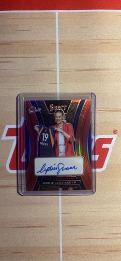 2025 Panini Select WNBA Sophie Cunningham Auto /99!!