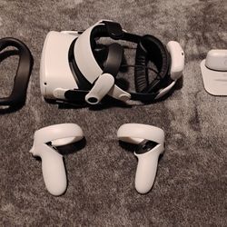 Quest 2 + BOBOVR M2 PLUS