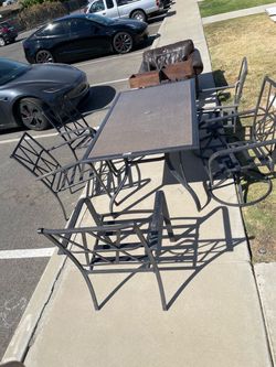 Patio table