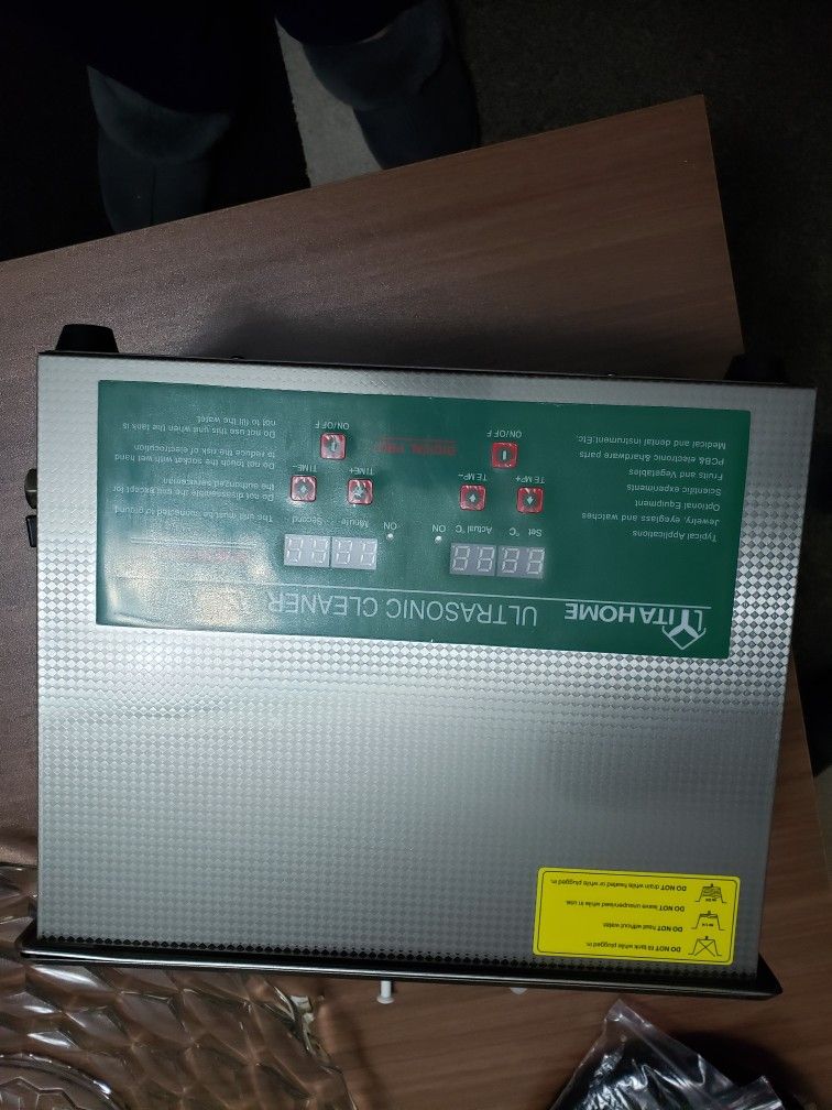 Ultrasonic Cleaner

