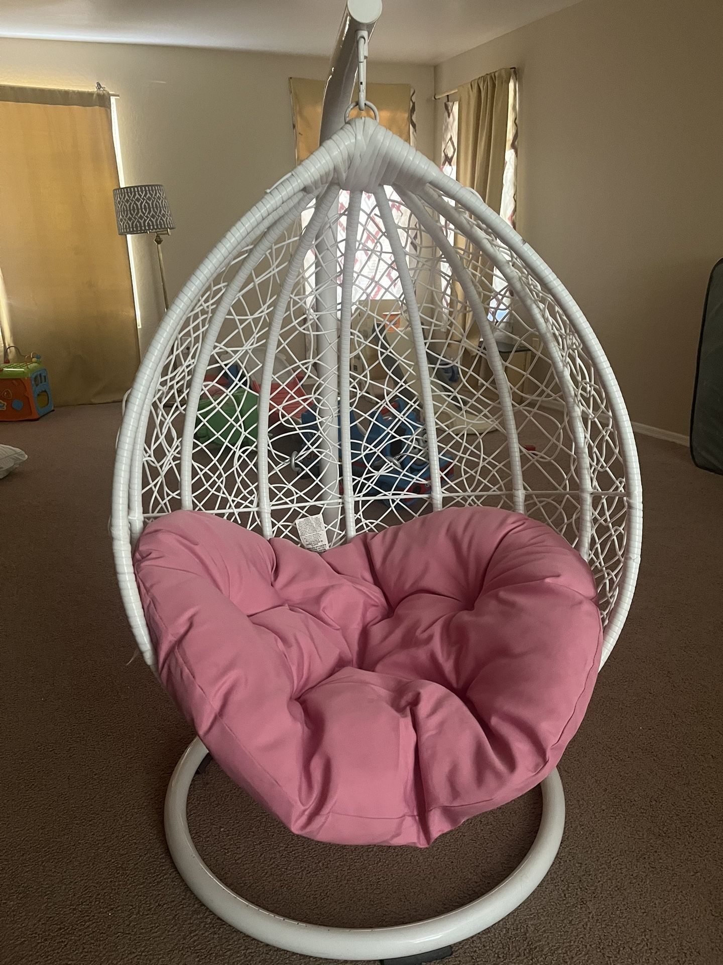 Pod Chair