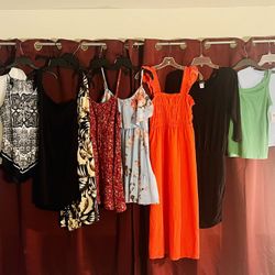 99 Items Ladies Clothing Size Small