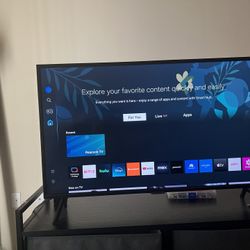 SAMSUNG 32-Inch Class QLED Q60A Series - 4K UHD Dual LED Quantum HDR Smart TV with Alexa Built-in 