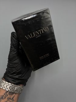 Valentino Uomo Born in Roma Rockstud Noir EDT 3.4oz