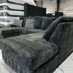 Sectional Gray 
