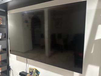 Large Flat Screen TV  65” PICK UP ONLY