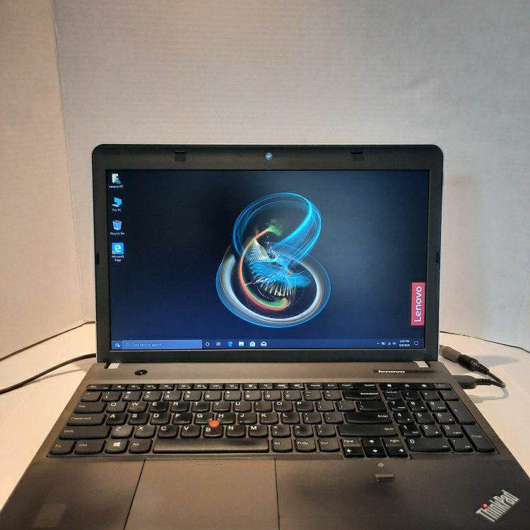 Lenovo 15.6" Laptop ThinkPad E540 Core i5-4200M Intel HD4600 Video 8gb RAM 240GB SSD Win104