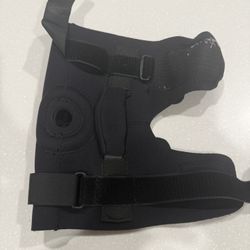 (2) Ace Knee Braces 
