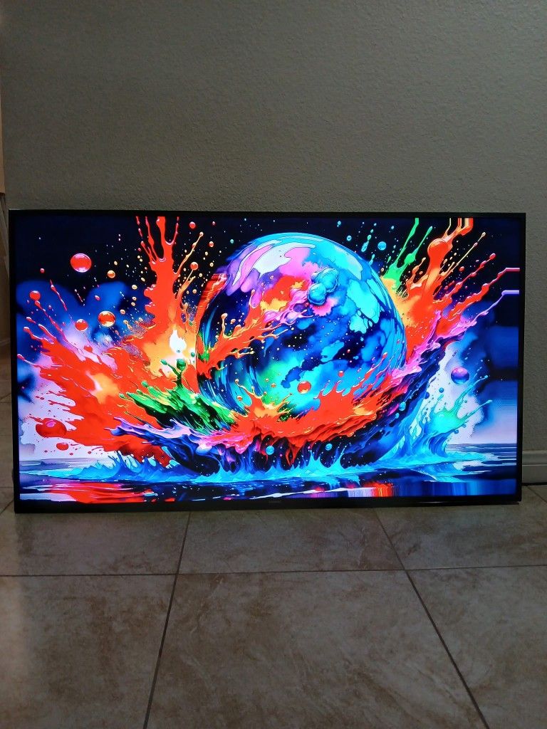 Samsung 55" SMART TV with Remote,glow In The Dark Cover, And Wall Mount