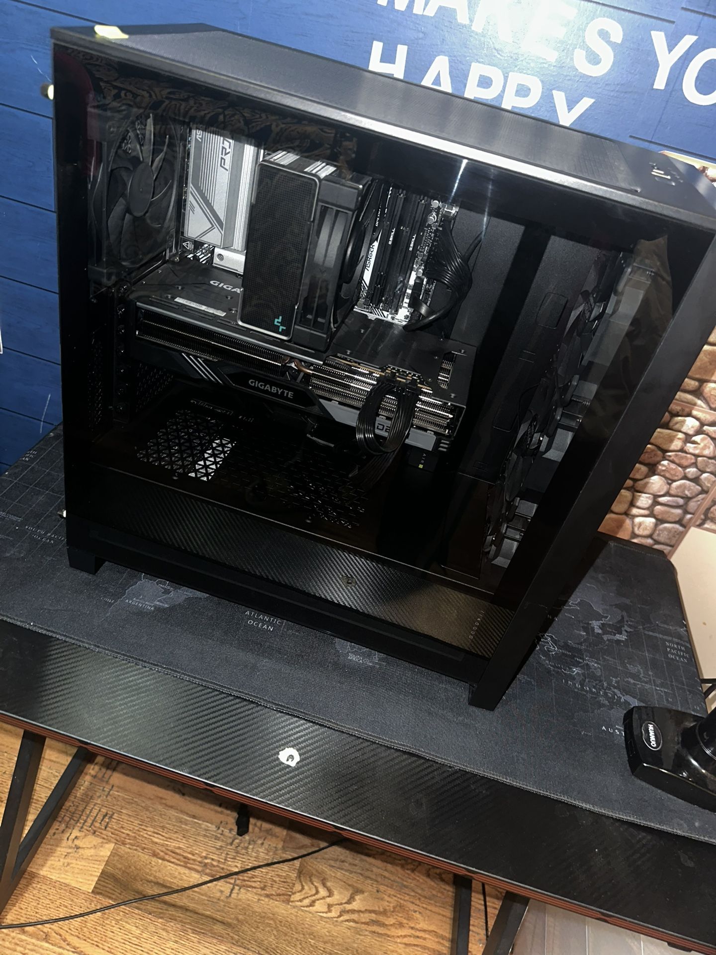 CUSTOM GAMING PC , RX 7800 XT , RYZEN 5 ETC.