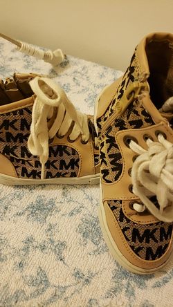 8c Michael Kors tennis