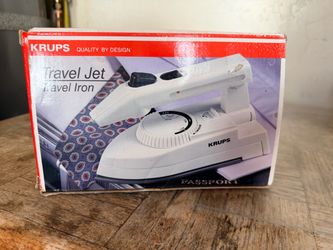 Portable travel iron