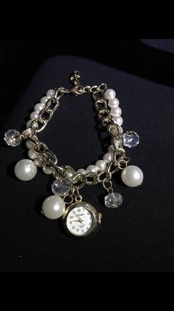 Pearl charm watch!