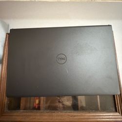 New Dell Laptop 7000 Series 