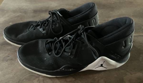 Men's sz 11 Nike Air Jordan Flight Fresh Black White Sneaker