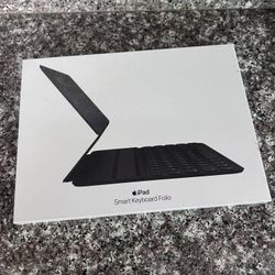 iPad Smart Keyboard Folio