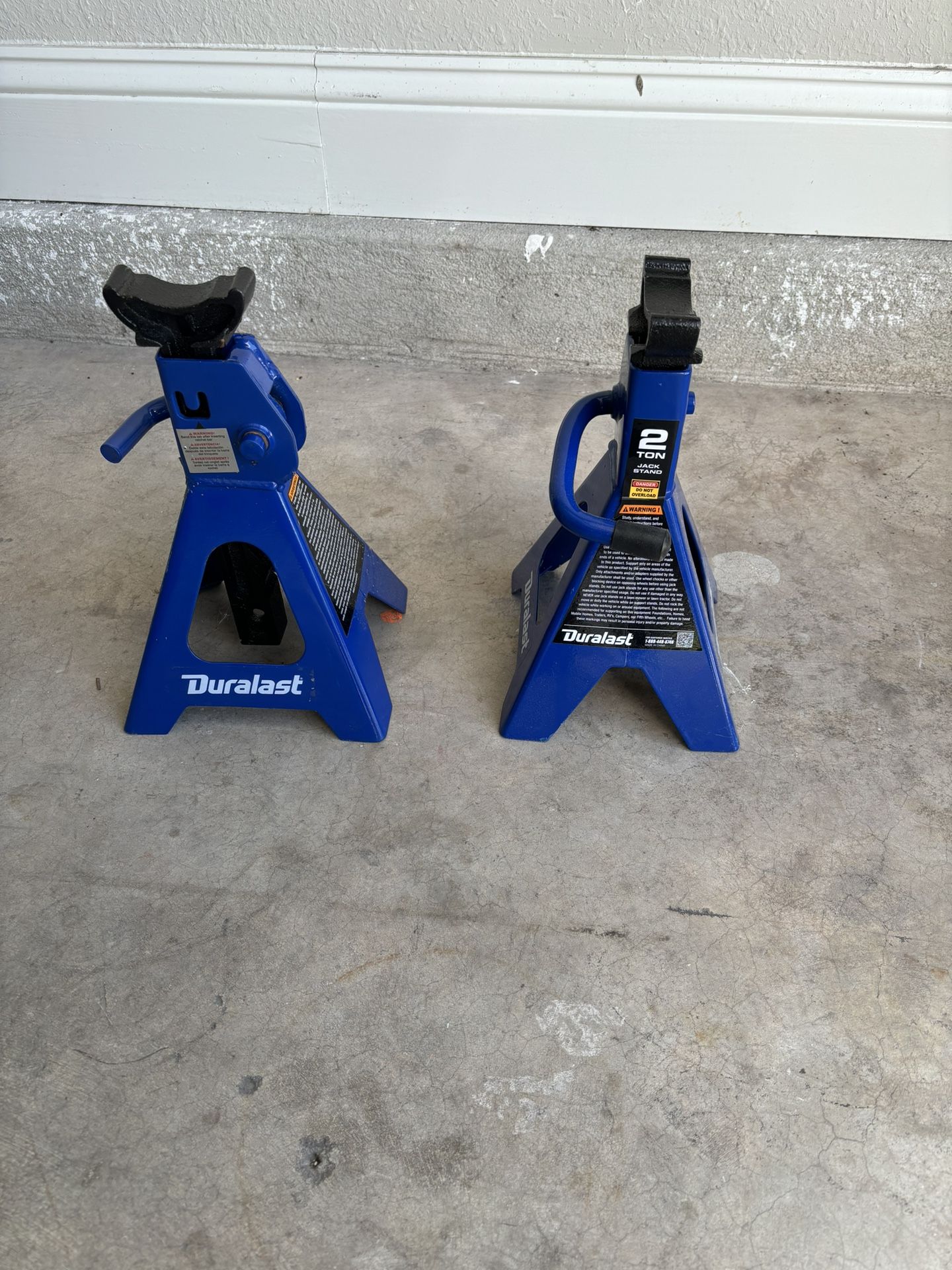 Duralast 2 Ton Jack Stands