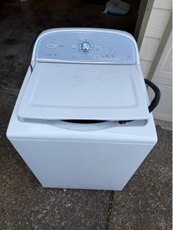 Free whirlpool washing machine - broken/needs fixing