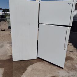 Whirlpool 21cu ft Refrigerator