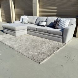 Living Spaces Gray 2-Piece Chaise Sectional Sofa Couch