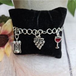 silver Charm cocktail Bracelet Wine glass corkscrew grapes 🍇 size from 5" to 7 1/2" 