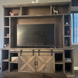 TV Stand decor