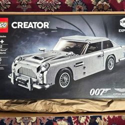 Lego James Bond™ Aston Martin DB5