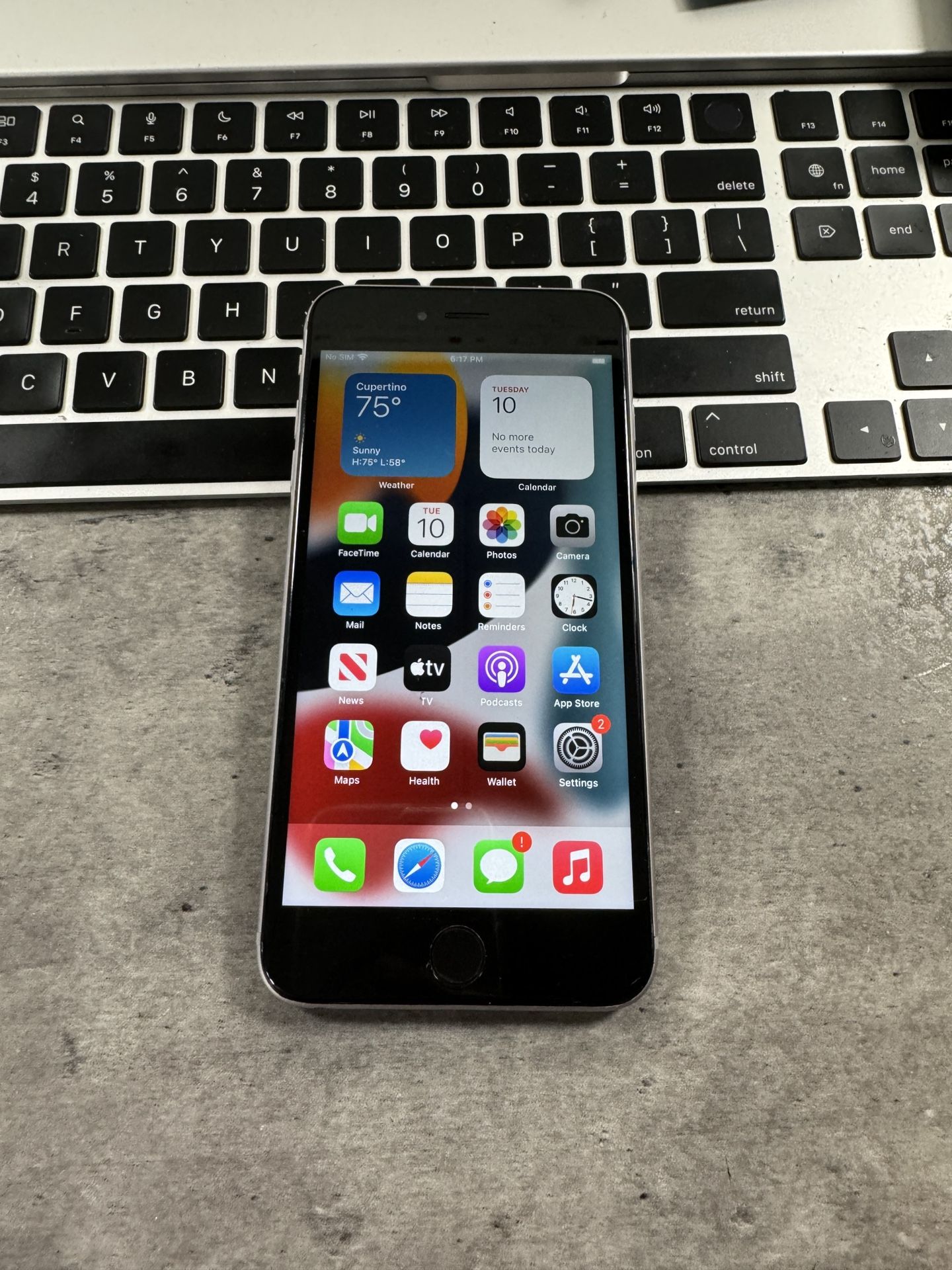 128 GB iPhone 6S Plus, Verizon, AT&T, T-Mobile, unlocked