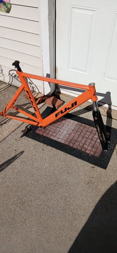 Fuji Track Comp