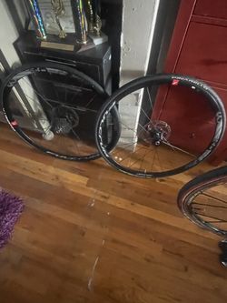 Fulcrum 6  Disc - Thru Axle       Bicycle Wheels  