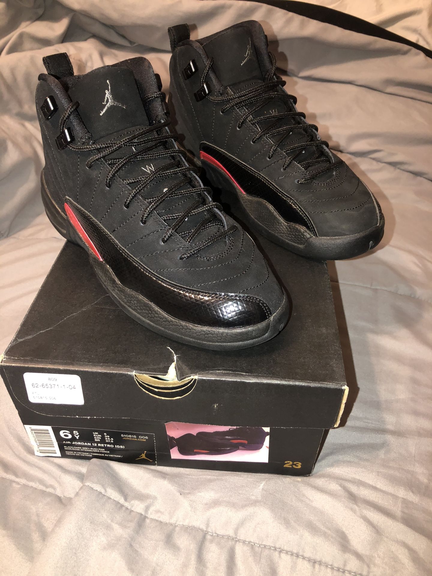 Jordan 12 Black Rush Pink GS Sz 6.5Y