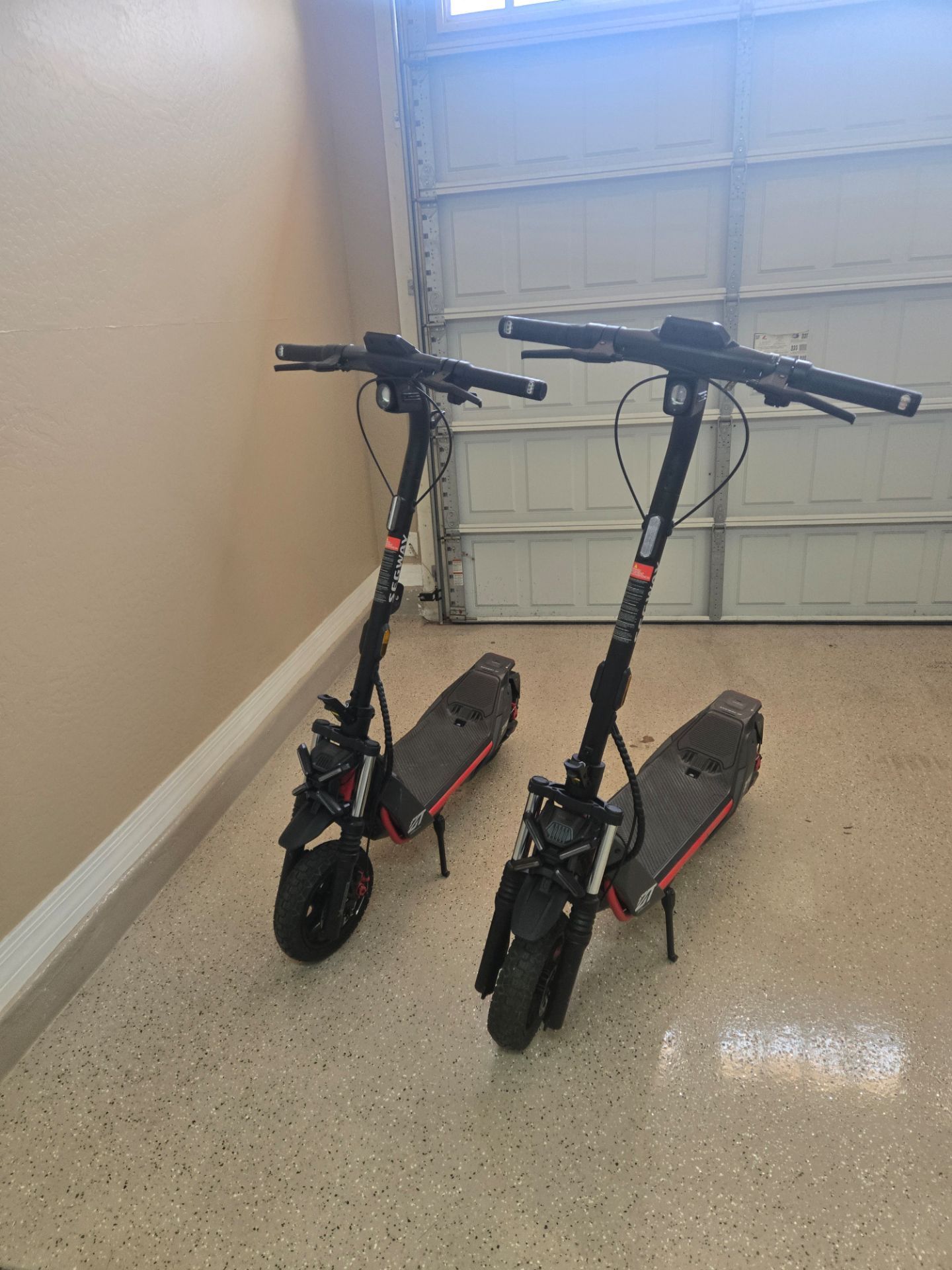 2 Segway ZT3 pro electric Scooters