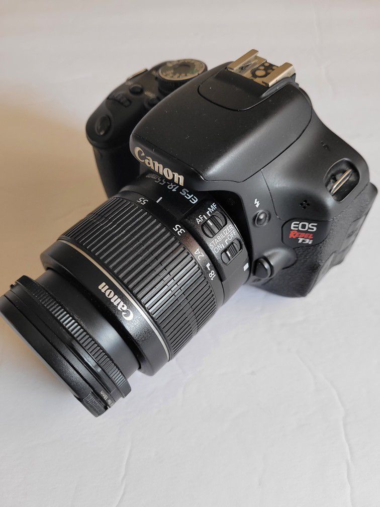 Canon EOS Rebel t3i With 18-55mm Lens