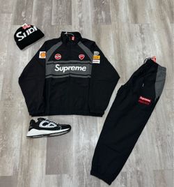 Supreme Set
