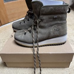 UGG W Birch Lace Up Boot