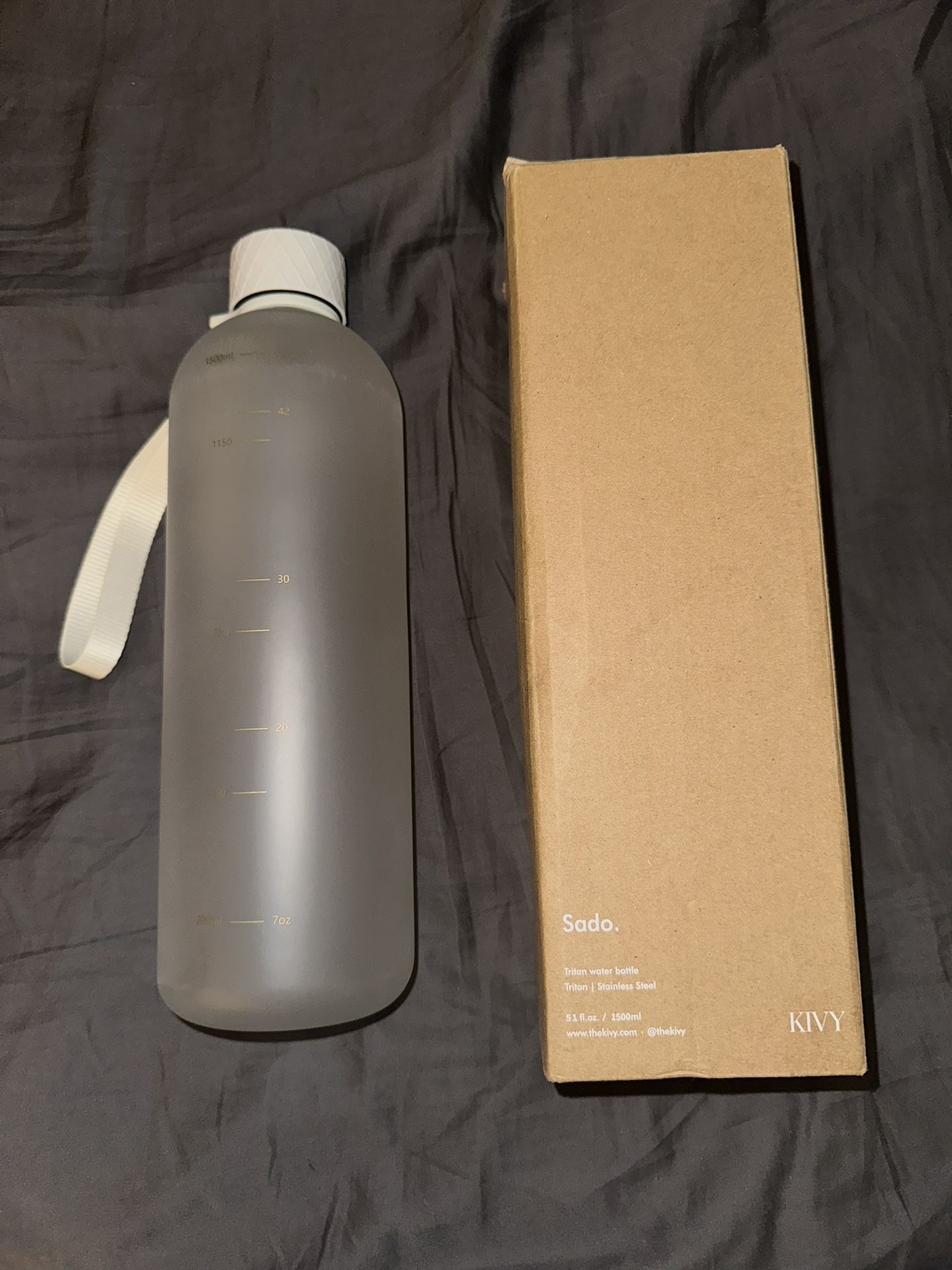 KIVY Slim Water Bottle 50oz [Lightweight & Shatterproof
