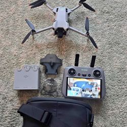 DJI Mini 4 Pro Fly More Combo Plus w/ Extras