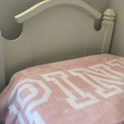 Pottery Barn Bed