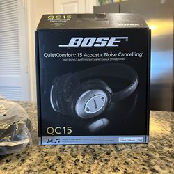 Bose Quiet Comfort QC15 noise cancelling headphones