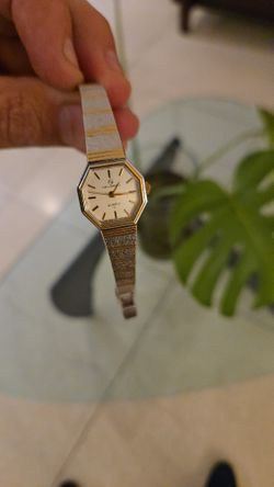 Vintage Helbros Ladies' Quartz Watch Octagonal Face
