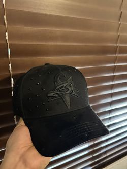31 Hats Blackout