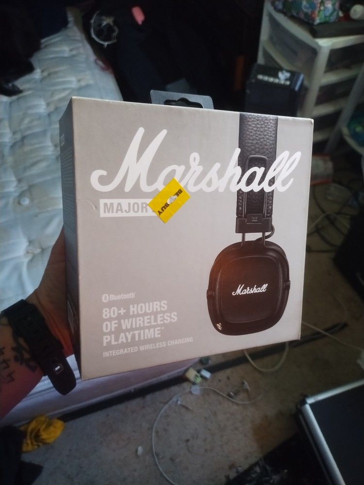 Marshall Bluetooth Headphones New In Box 