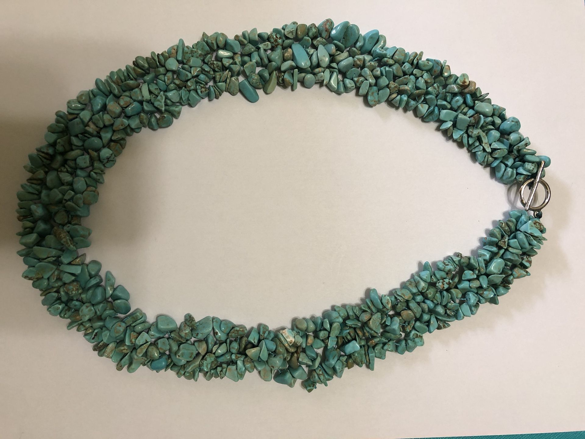 Turquoise Chip Necklace With Matching Earings