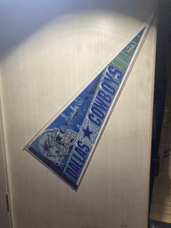 Autographed Dallas Cowboys Pennant