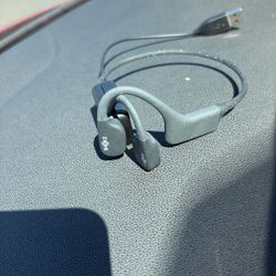 Shokz Open water MP3 Player